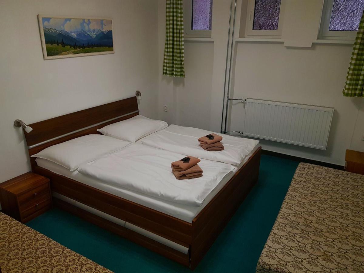 Hotel Sasanka Tatranská Lomnica Habitación foto